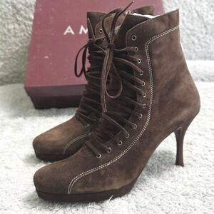 NEW Amalfi Rangoni Brown Italian Suede Lace Up Ankle Boots‎ Booties Heels 6.5M